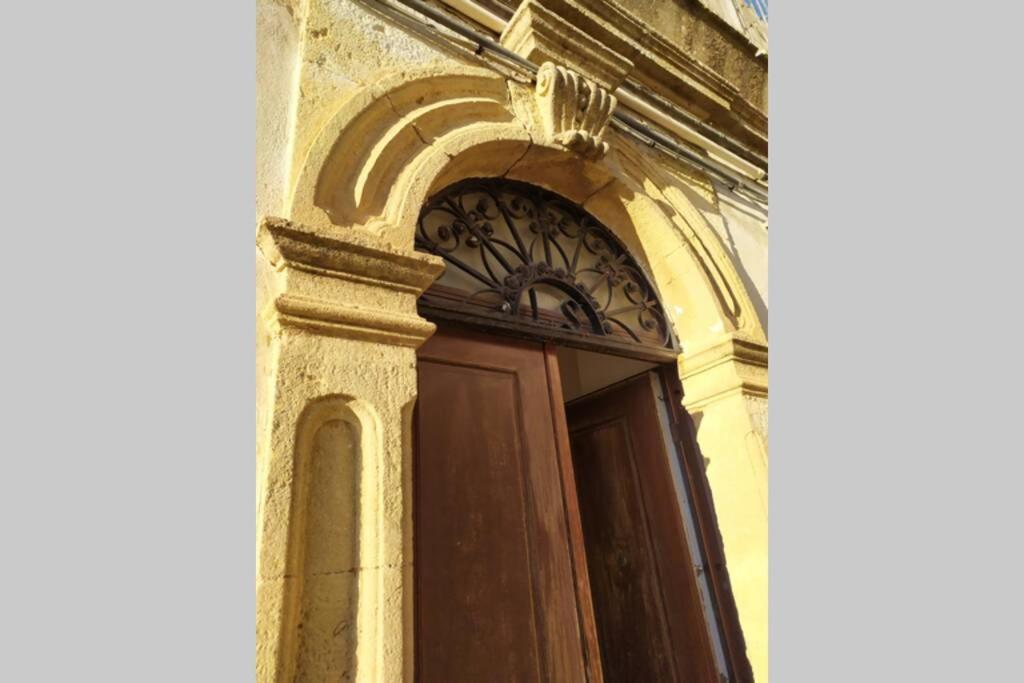 Casa Ad Assoro, Al Centro Della Sicilia Villa Exterior photo